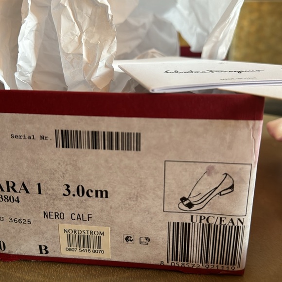 Ferragamo Vara pump in nero calf. New in box with shoe bag. Originally $880. - Picture 5 of 8